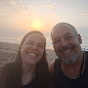 Mantras und Chants mit Anushree und Hari - Being Satsang