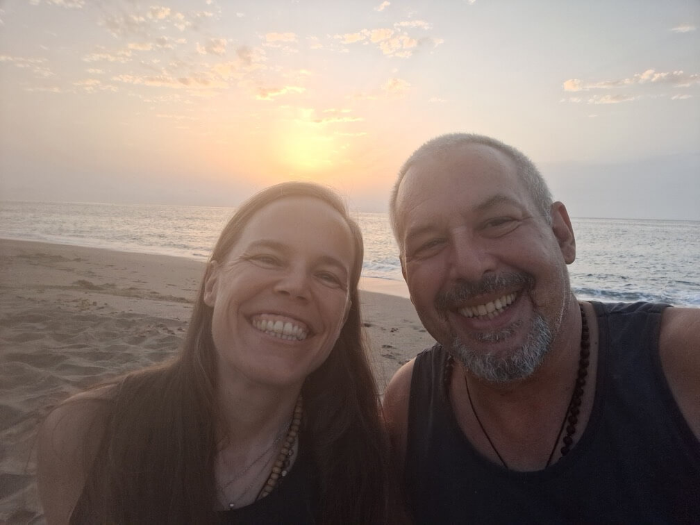 Mantras und Chants mit Anushree und Hari - Being Satsang